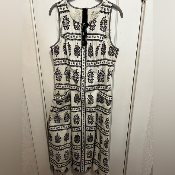 ANTHROPOLGIE Woodblock MIDI Sleeveless Dress - Picture 2 of 14